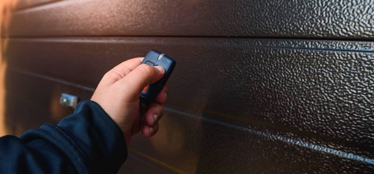 automatic door opener with remote control in San Gabriel